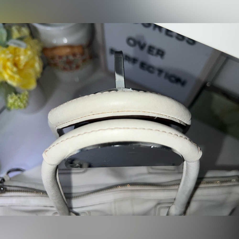 Coach Hampton F13811 | White Leather Satchel Bag | Bag Only | See Photos - Picture 13 of 16